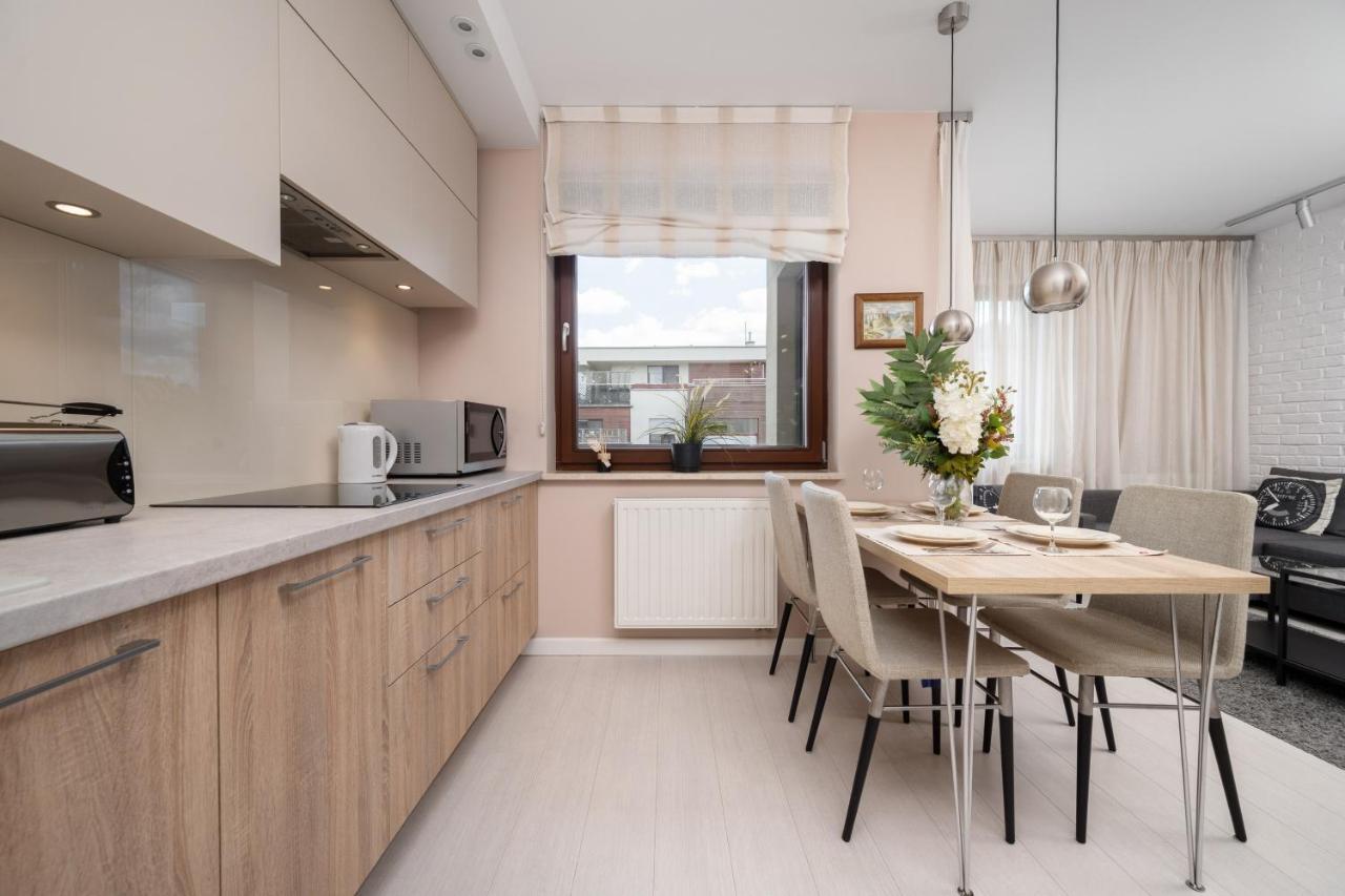 Wroclaw Dabie Silver By Renters 외부 사진
